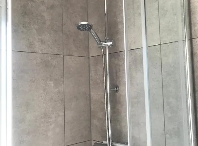 Hs 68 Alloggio in famiglia *